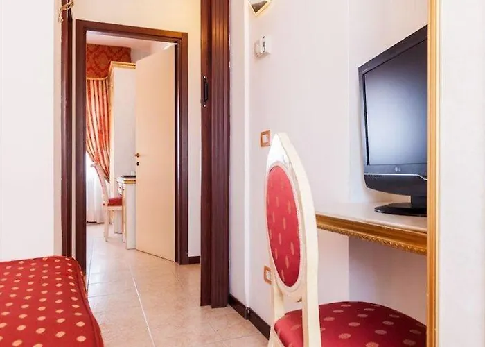 King Hotel
