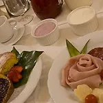 King Hotel